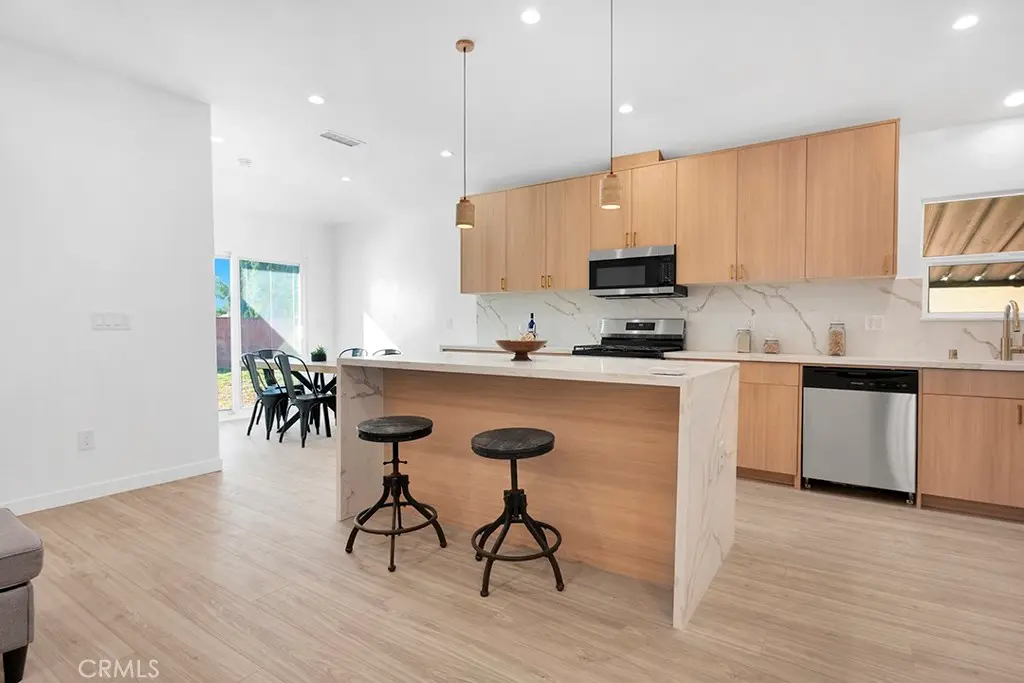 14868 Envoy, Sylmar, CA — listing photo 1