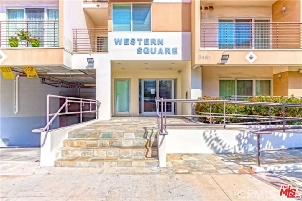 Residential Lease for rent at 3061 W 12th Place 207, Los Angeles, Los Angeles County, CA featuring 2 beds and 2 baths