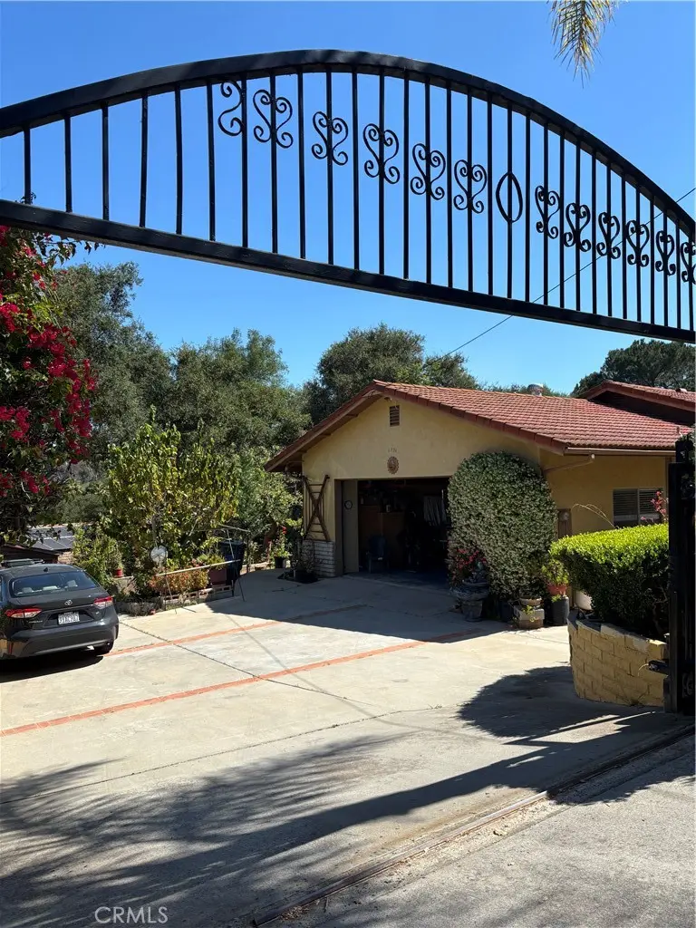 1734 Adalane Place, Fallbrook, CA — listing photo 1