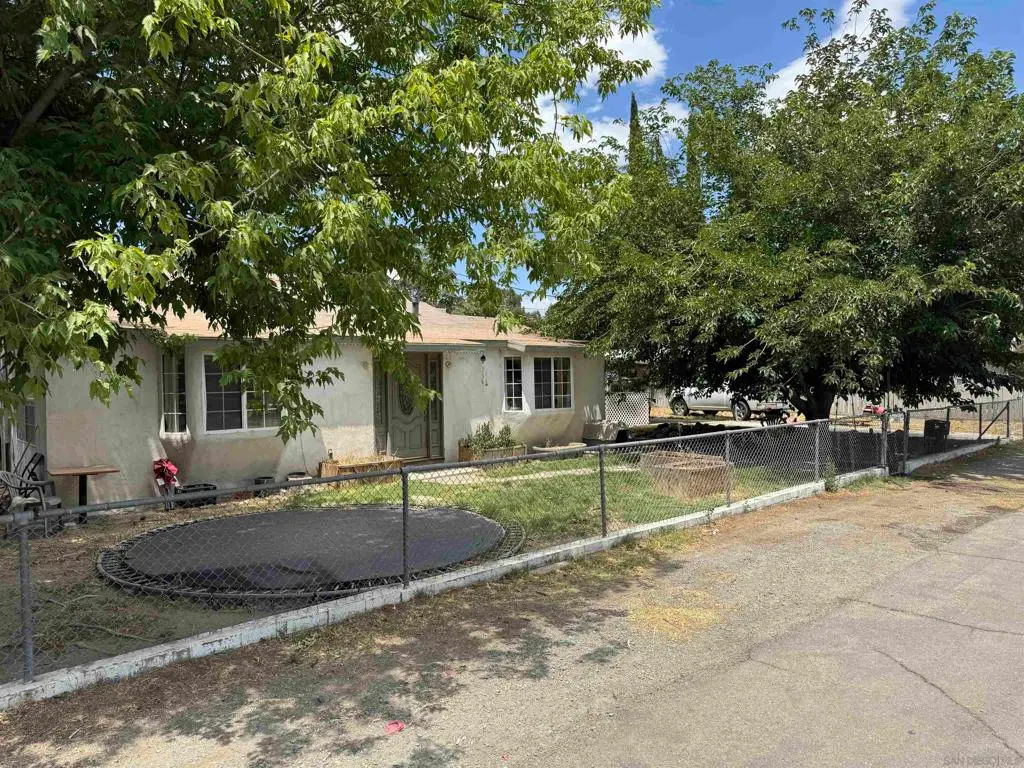 44622 Holtville Ave, Jacumba, CA — listing photo 1