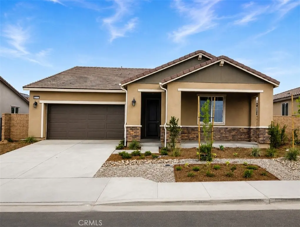 11763 Brookmoor Street, Victorville, CA — listing photo 1