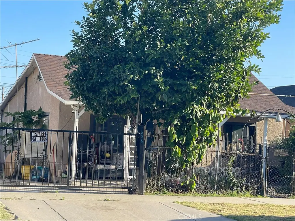 628 E Maitland, Ontario, CA — listing photo 1