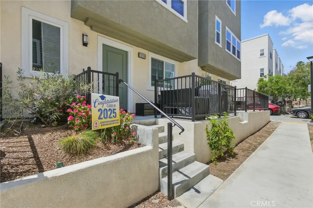 13238 Klein Court, Sylmar, CA — listing photo 1