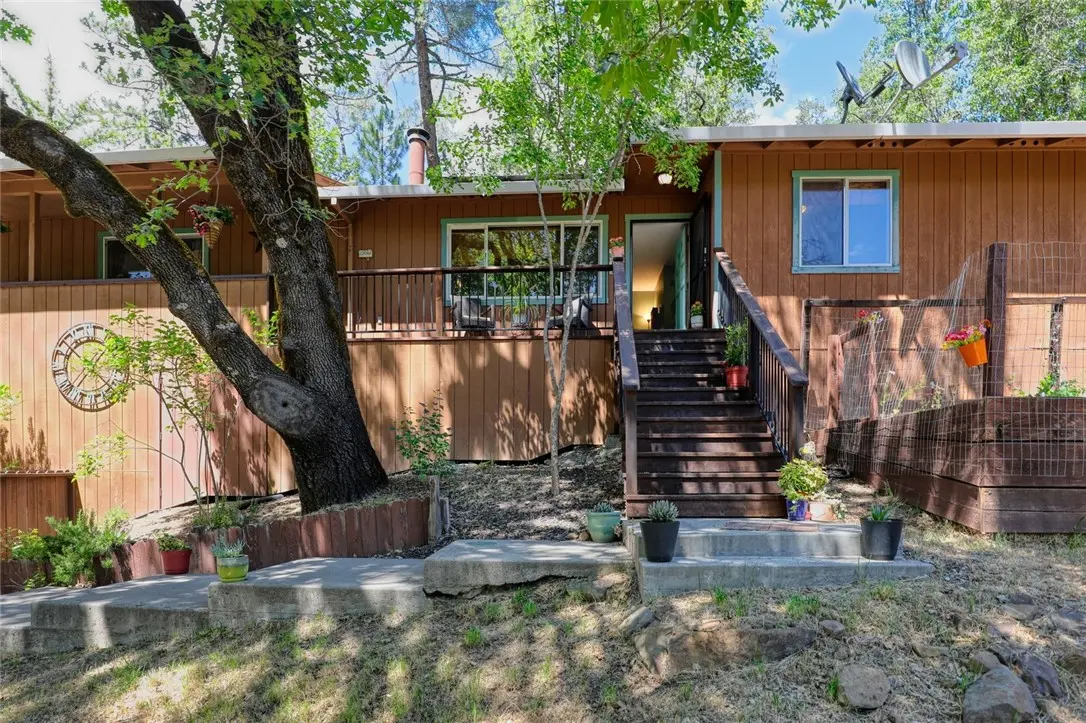 9712 Harrington Flat, Kelseyville, CA — listing photo 1