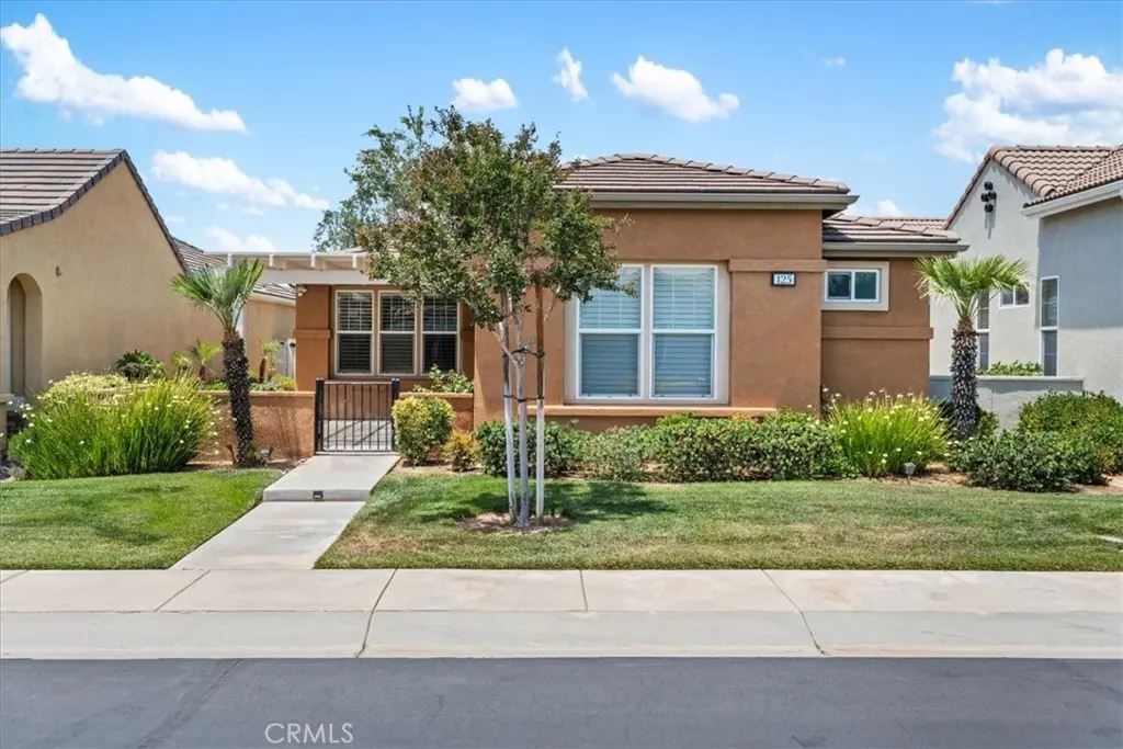 Single Family Residence for sale at 125 Thistle, Beaumont, CA featuring 2 beds and 2 baths