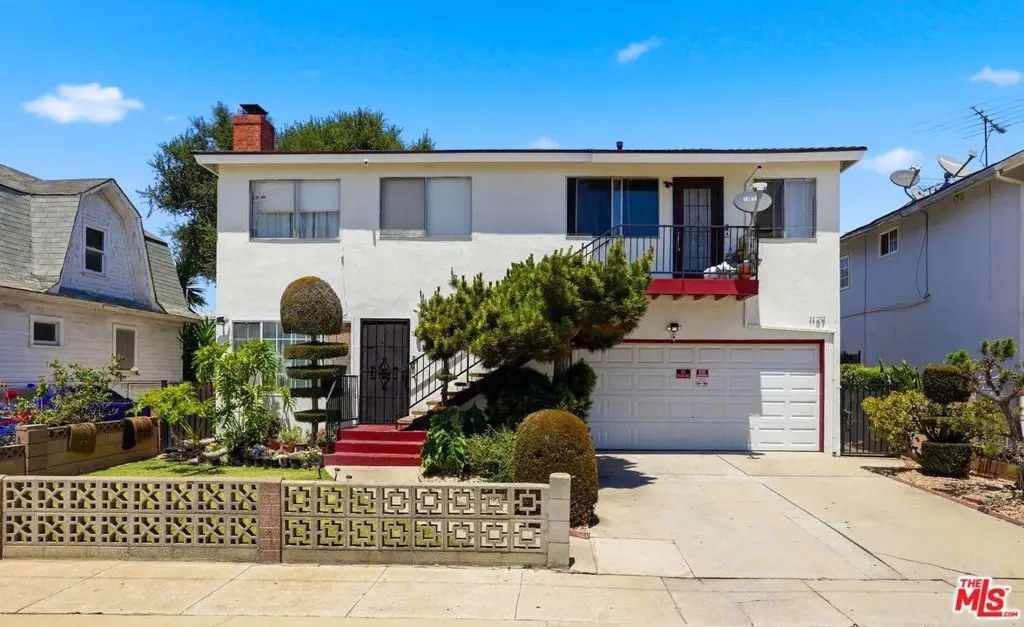 1127 W 164th Street, Gardena, CA — listing photo 1