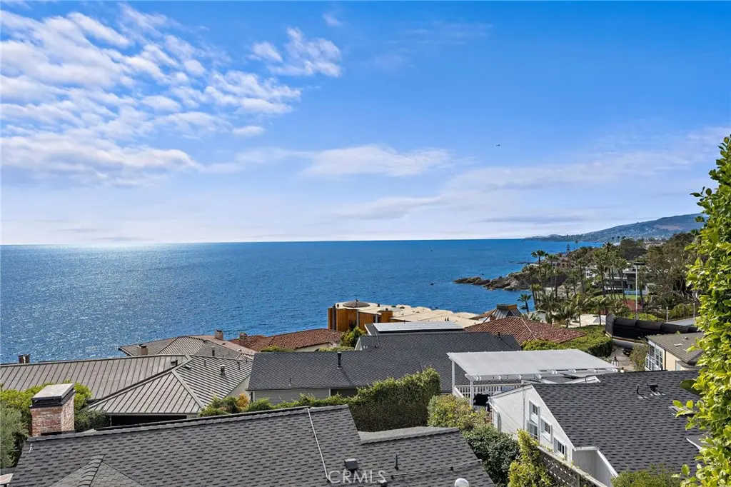 Single Family Residence for rent at 2609 Victoria Drive, Laguna Beach, CA featuring 5 beds and 4 baths