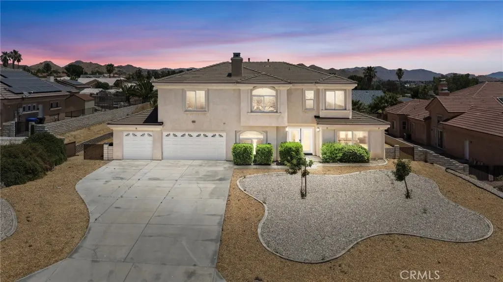 16245 Ridge View Drive, Apple Valley, CA — listing photo 1