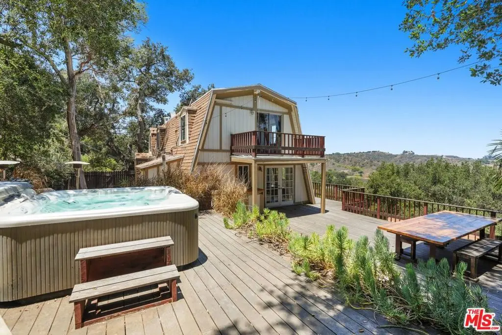 22013 Upper Alta Drive, Topanga, CA — listing photo 1