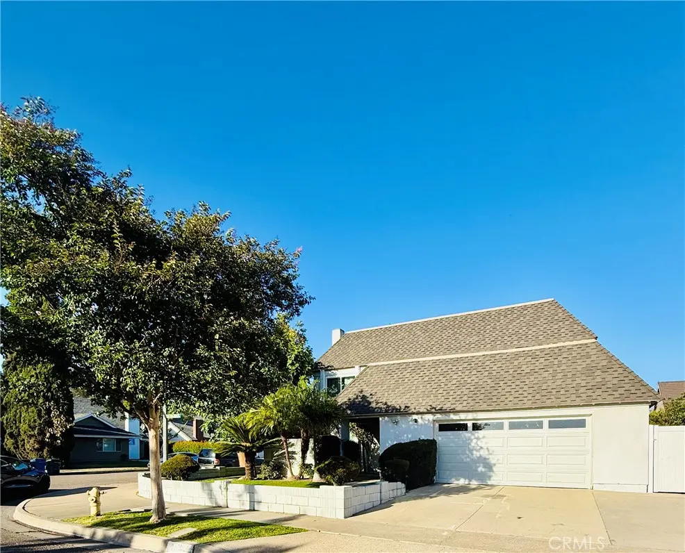 Residential Lease for rent at 17102 Cortner, Cerritos, Los Angeles County, CA featuring 4 beds and 3 baths