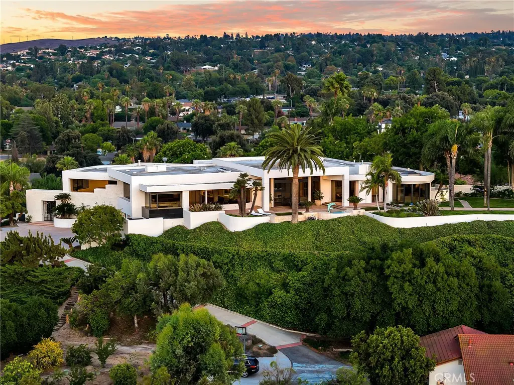 Single Family Residence for sale at 2130 Old Quarry Road, Riverside, CA featuring 4 beds and 6 baths