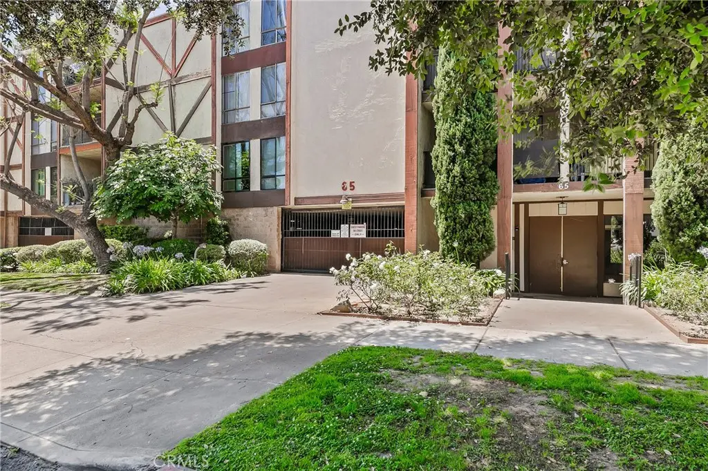 Condominium for sale at 65 N Allen Avenue 305, Pasadena, CA featuring 2 beds and 2 baths