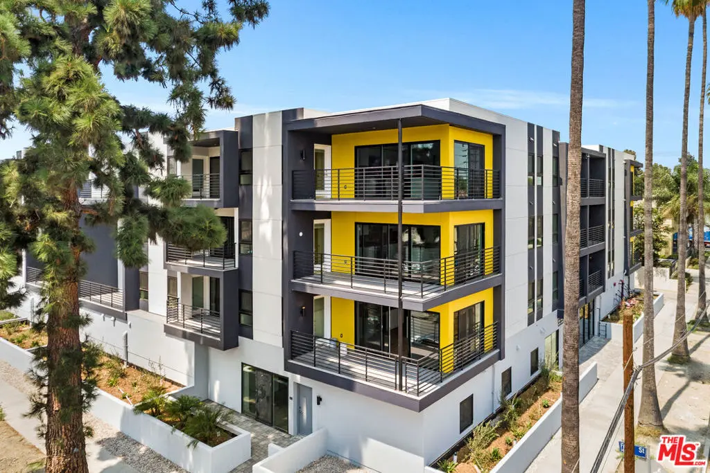 6363 Tyrone Avenue, Van Nuys, CA — listing photo 1