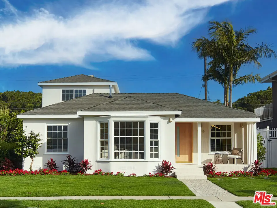 Single Family Residence for sale at 11516 Clarkson Road, Los Angeles, CA featuring 5 beds and 4 baths