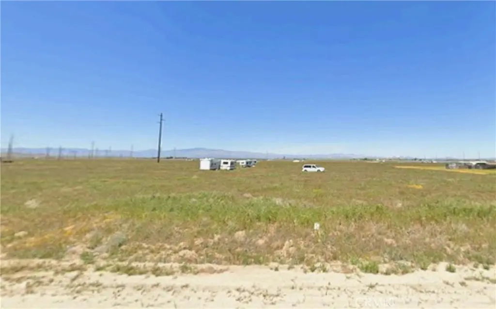 9800 W Avenue I, Lancaster, CA — listing photo 1