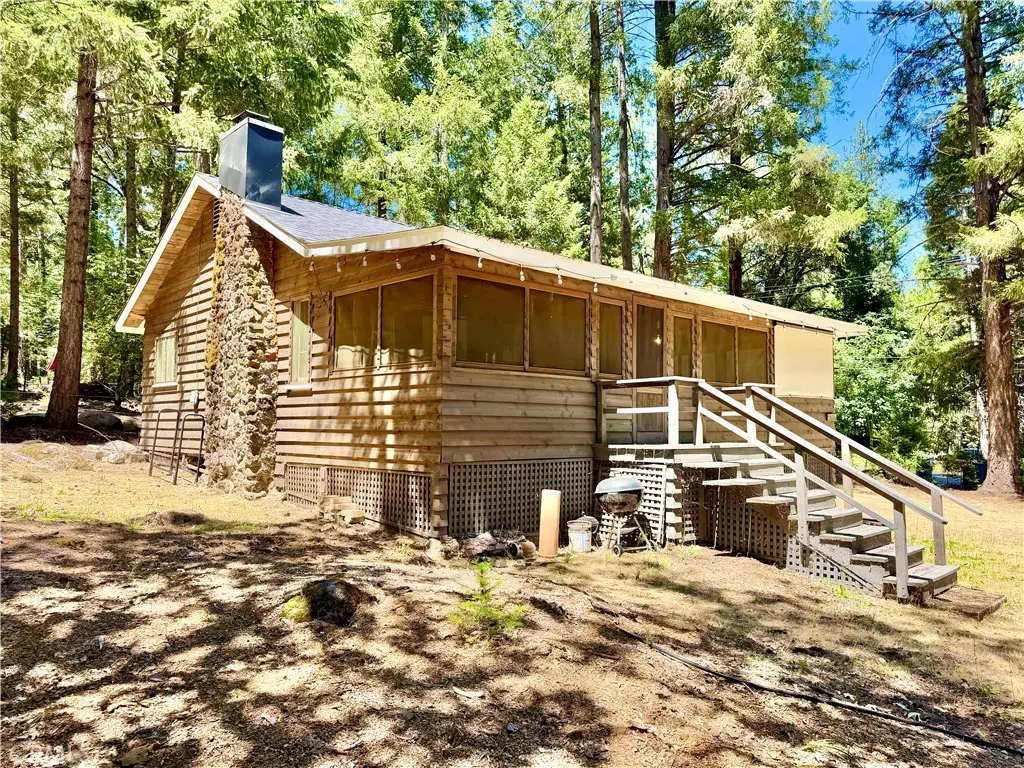9520 Oak Place, Cobb, CA — listing photo 1
