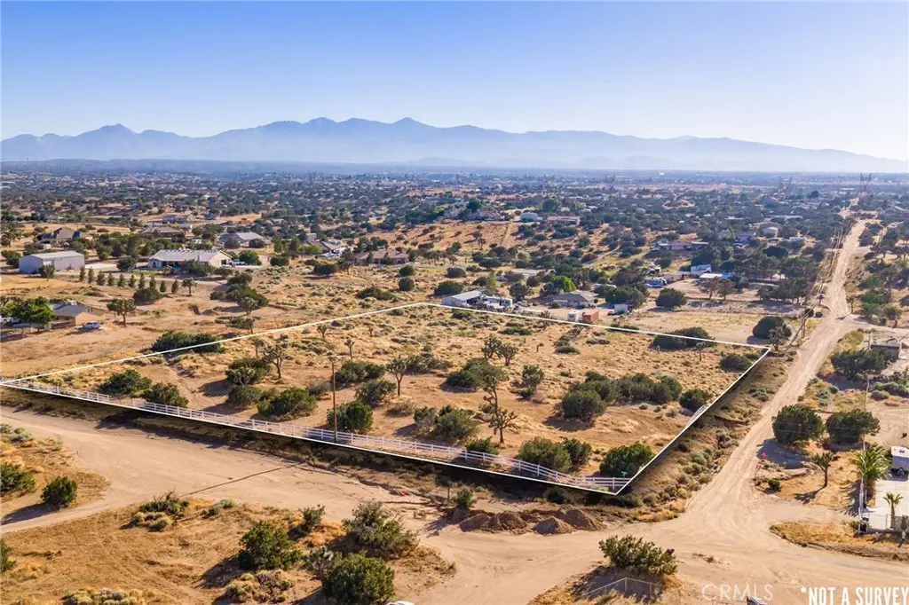 1 Hollister Road, Oak Hills, CA — listing photo 1