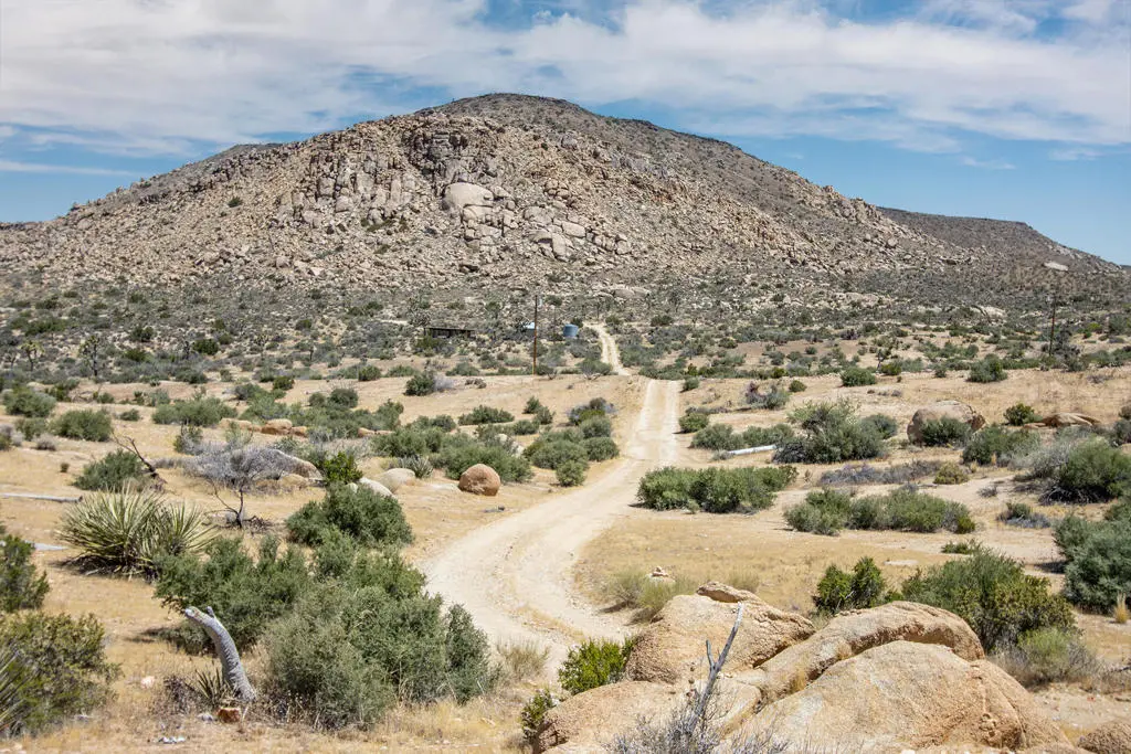 53102 Geronimo Trail, Pioneertown, CA — listing photo 1