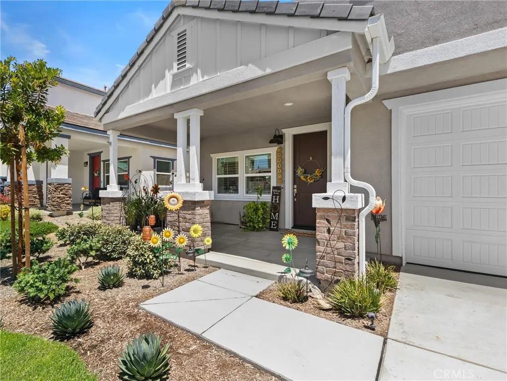31962 Chagall, Yucaipa, CA — listing photo 1