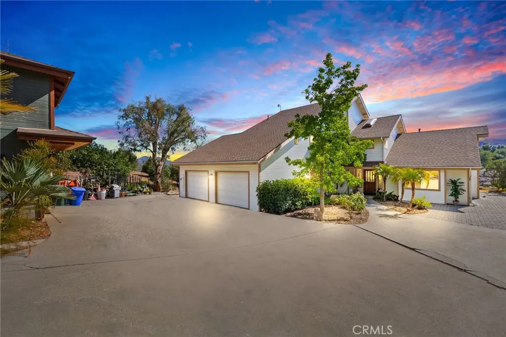 1832 Camino Rainbow, Fallbrook, CA — listing photo 1