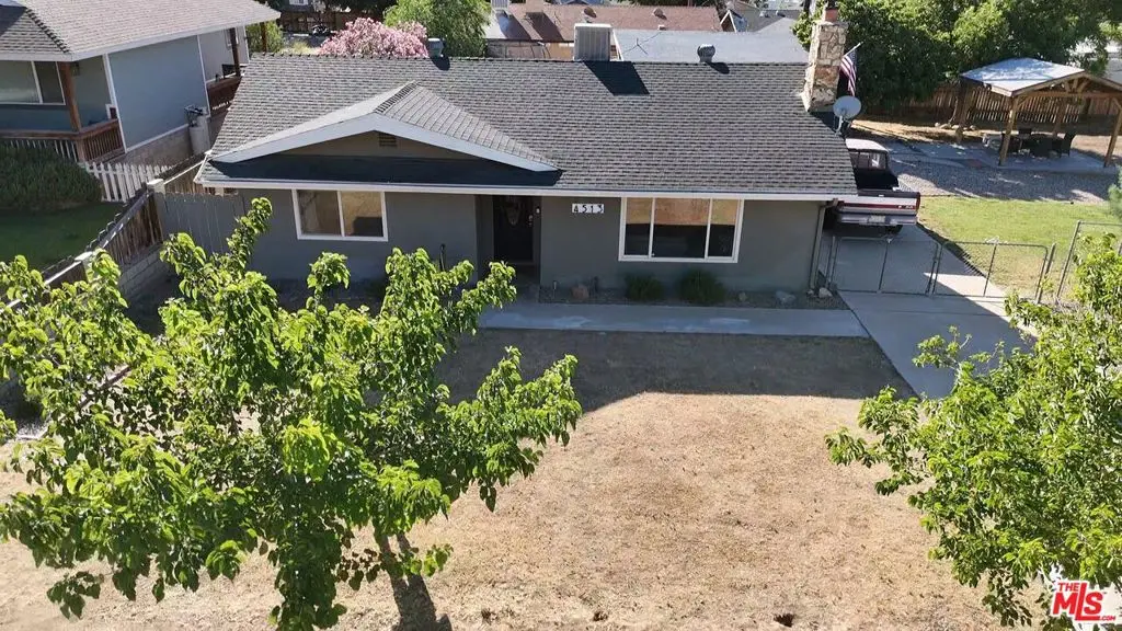 4513 Pine Lane, Mountain Mesa, CA — listing photo 1