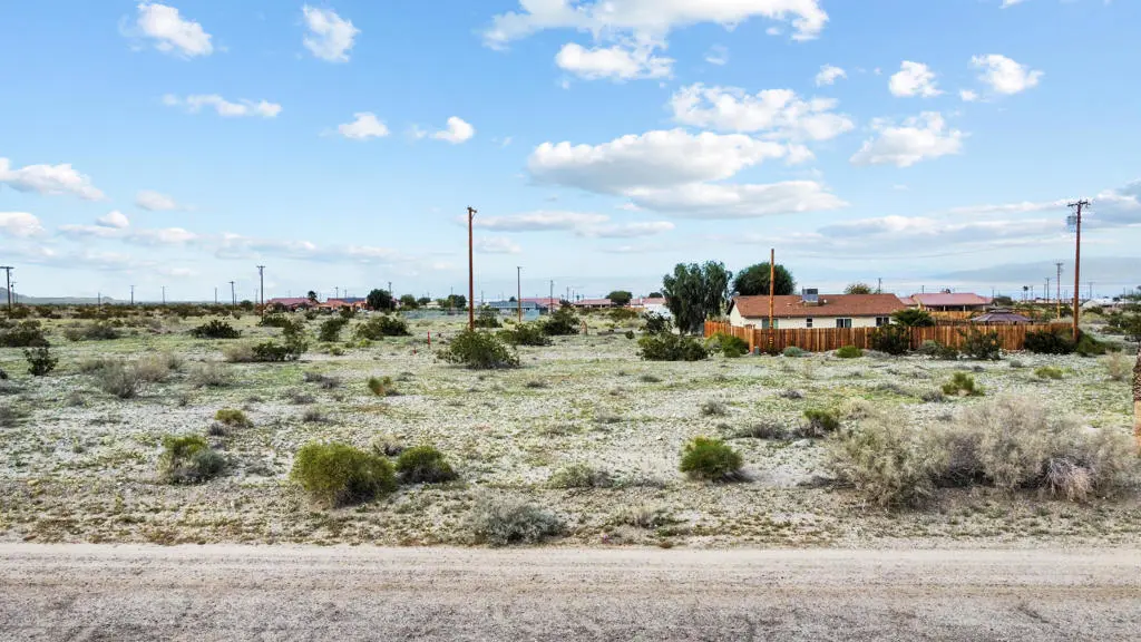1572 Nile Drive, Thermal, CA — listing photo 1