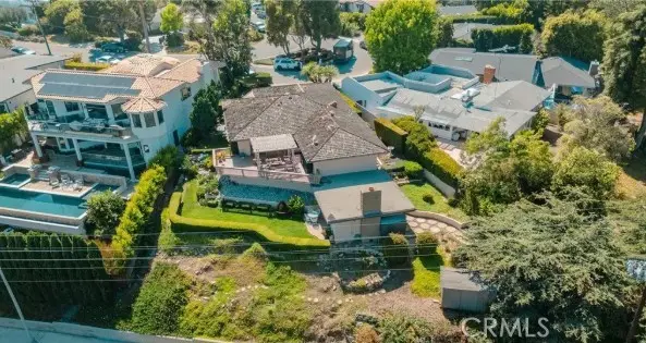 Single Family Residence for rent at 730 Saint James Place, Newport Beach, CA featuring 3 beds and 4 baths