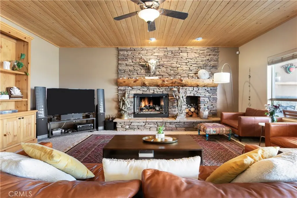 7559 Rockaway Avenue, Yucca Valley, CA — listing photo 1