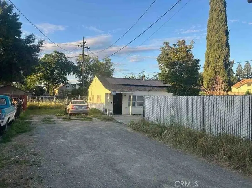 Single Family Residence for sale at 2381 Gibson, Sacramento, CA featuring 1 bed and 1 bath