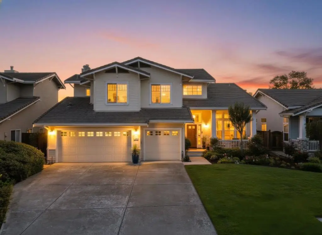 Single Family Residence for sale at 1405 Casablanca Circle, Gilroy, CA featuring 5 beds and 3 baths