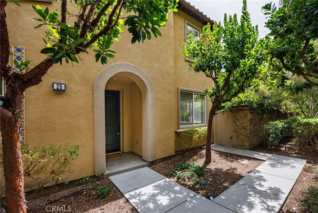 25 Corte Garrucha, San Clemente, CA — listing photo 1