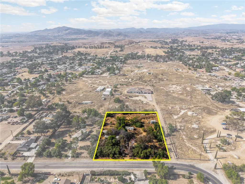 23437 Mountain, Perris, CA — listing photo 1