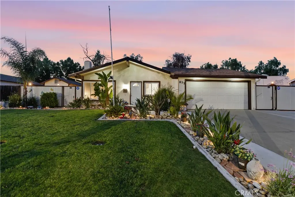 Single Family Residence for sale at 871 W Francis, Corona, CA featuring 4 beds and 2 baths