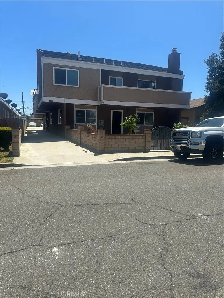 7782 Newman Avenue, Huntington Beach, CA — listing photo 1