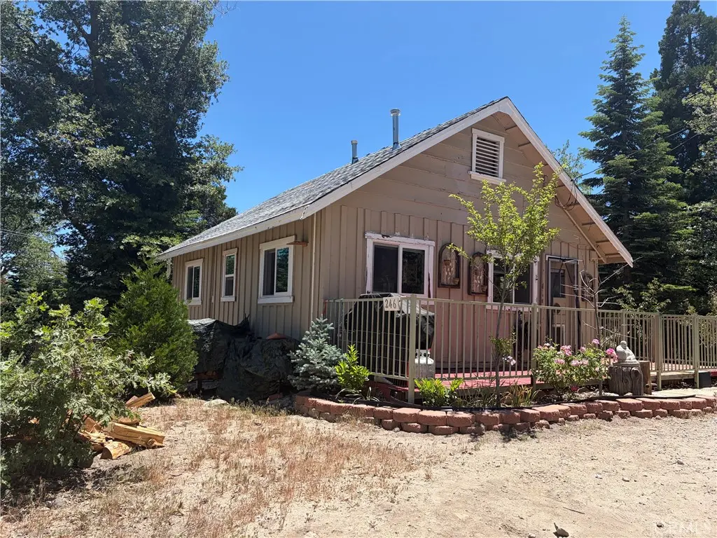 246 Chipmunk, Twin Peaks, CA — listing photo 1
