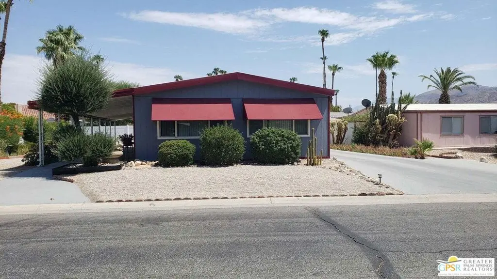 Manufactured In Park for sale at 302 Avenida Andorra, Cathedral City, CA featuring 3 beds and 2 baths