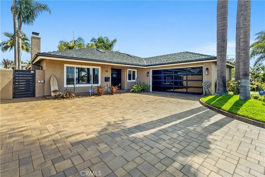 Single Family Residence for sale at 9111 Ellsworth, Huntington Beach, CA featuring 3 beds and 2 baths