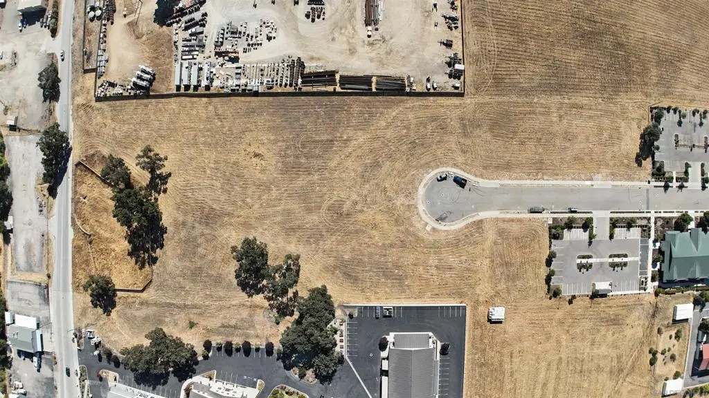 Cow Meadown Place, Templeton, CA — listing photo 1