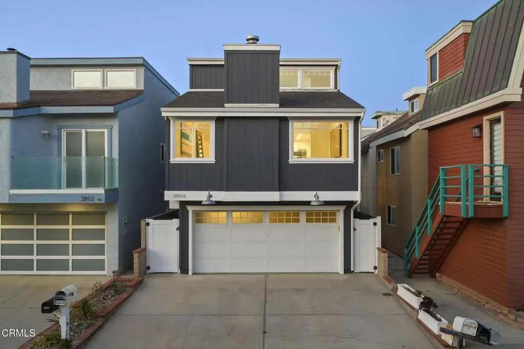 Single Family Residence for sale at 3908 Ocean Drive, Oxnard, CA featuring 4 beds and 2 baths