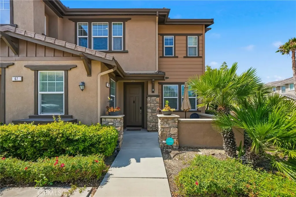16001 Chase 68, Fontana, CA — listing photo 1