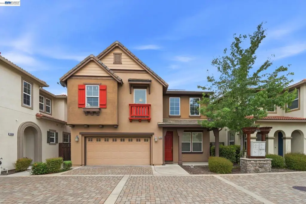 Single Family Residence for sale at 4006 Di Vinci Ct, Antioch, CA featuring 3 beds and 3 baths