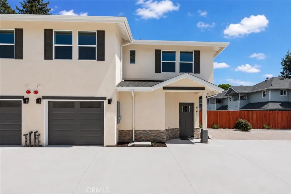 Condominium for sale at 8391 Amapoa, Atascadero, CA featuring 2 beds and 3 baths