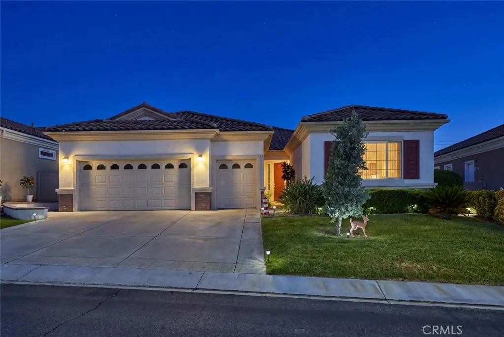 987 Avenal, Beaumont, CA — listing photo 1