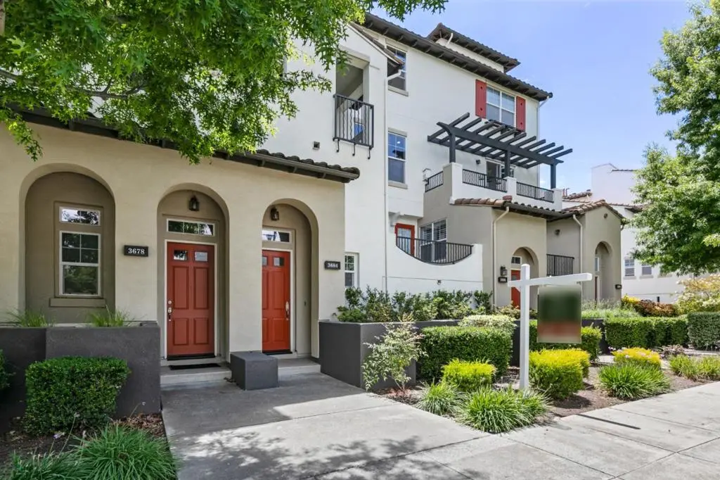 Condominium for sale at 3684 Finnian Way, Dublin, CA featuring 2 beds and 3 baths