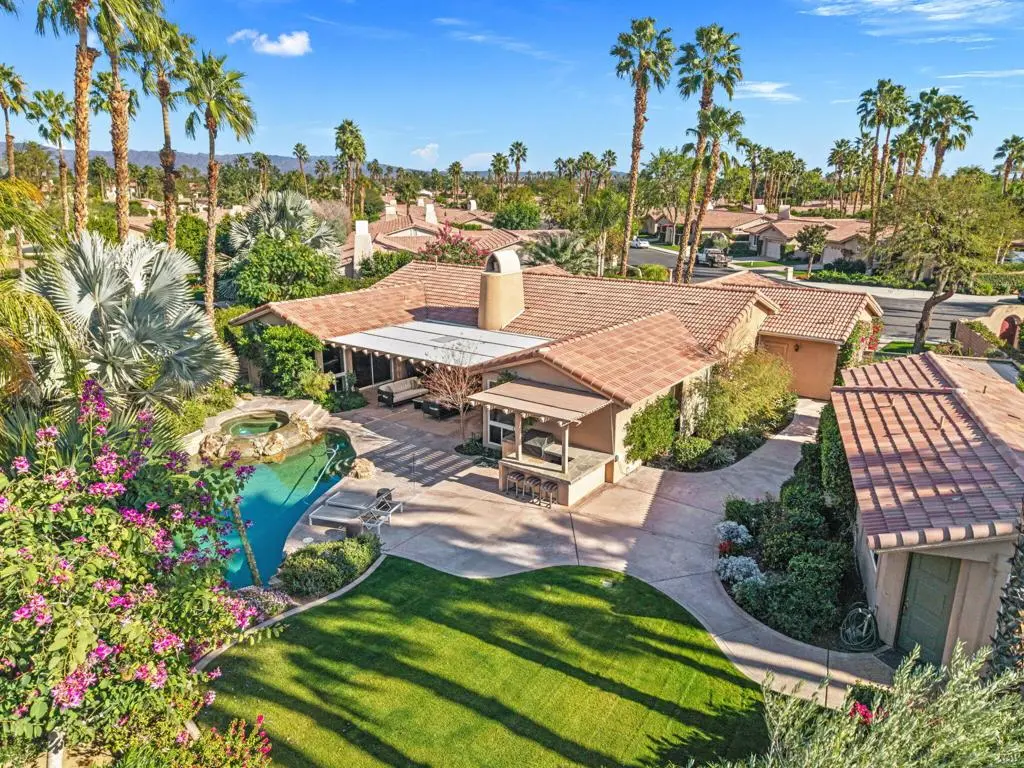 Residential Lease for rent at 49105 Casa Del Rio, La Quinta, Riverside County, CA featuring 3 beds and 4 baths