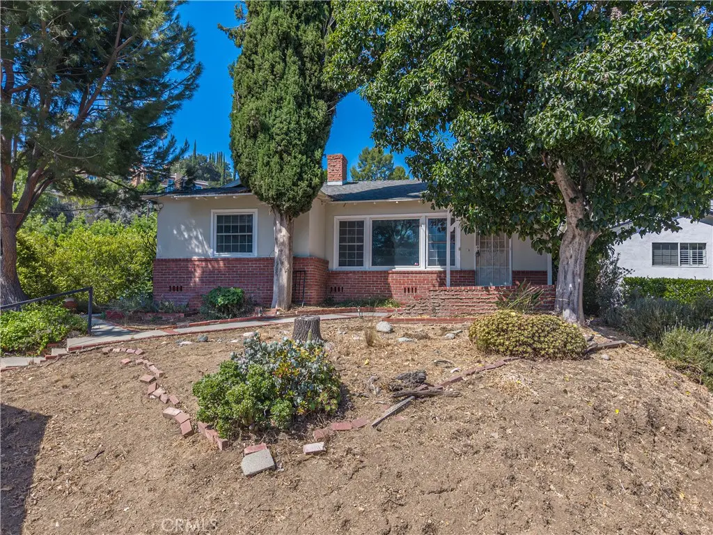 21516 Villena, Woodland Hills, CA — listing photo 1