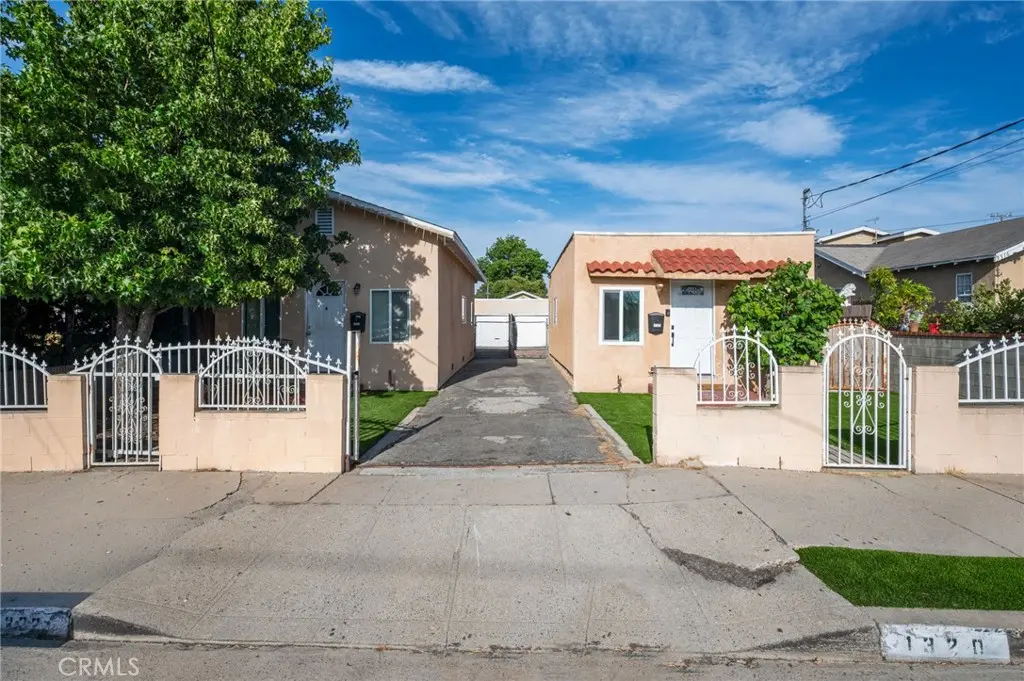1320 N Neptune Avenue, Wilmington, CA — listing photo 1