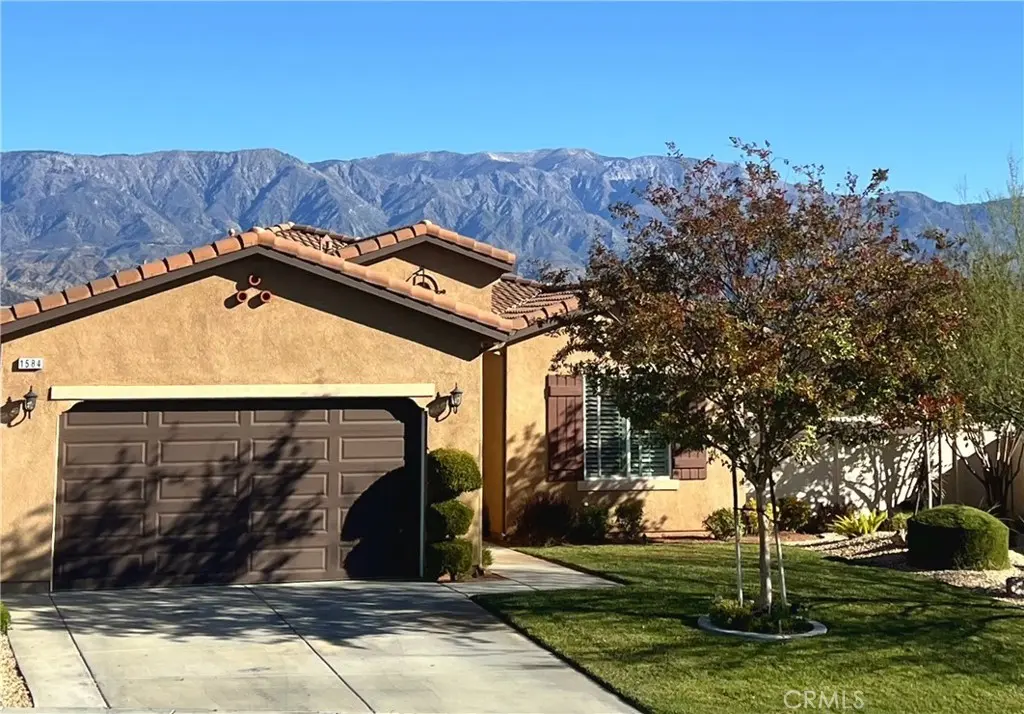 1584 Vinson, Beaumont, CA — listing photo 1