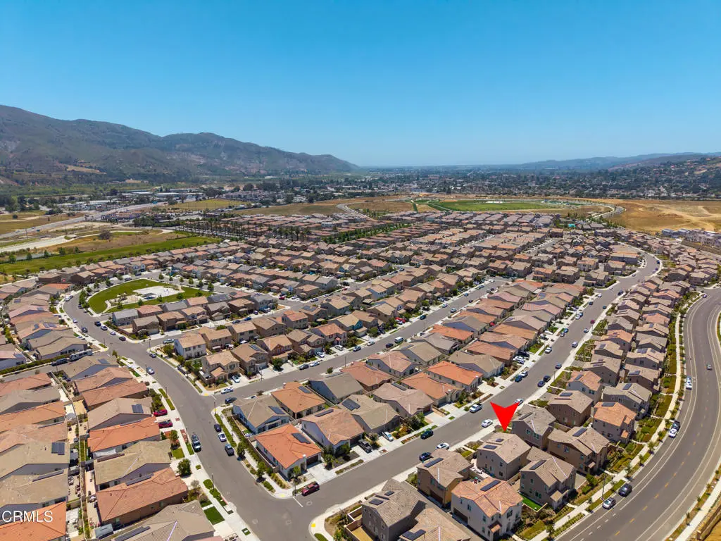 2169 Pomegranate Street, Santa Paula, CA — listing photo 1