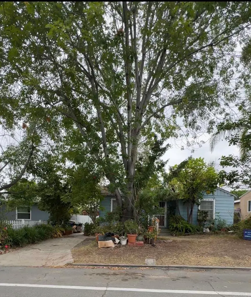 4380 Pomona, La Mesa, CA — listing photo 1